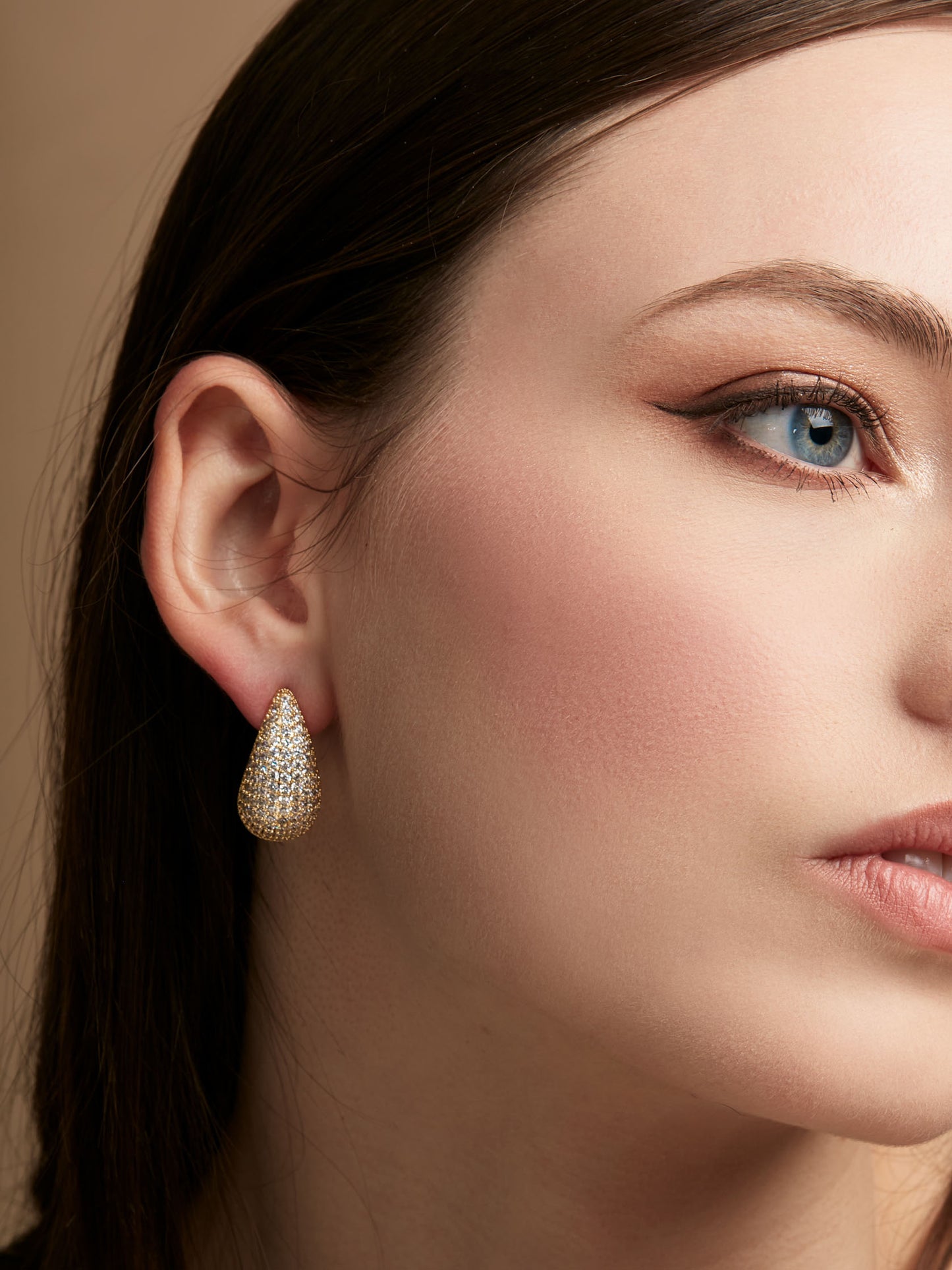 Pavé Crescent Stud Earring