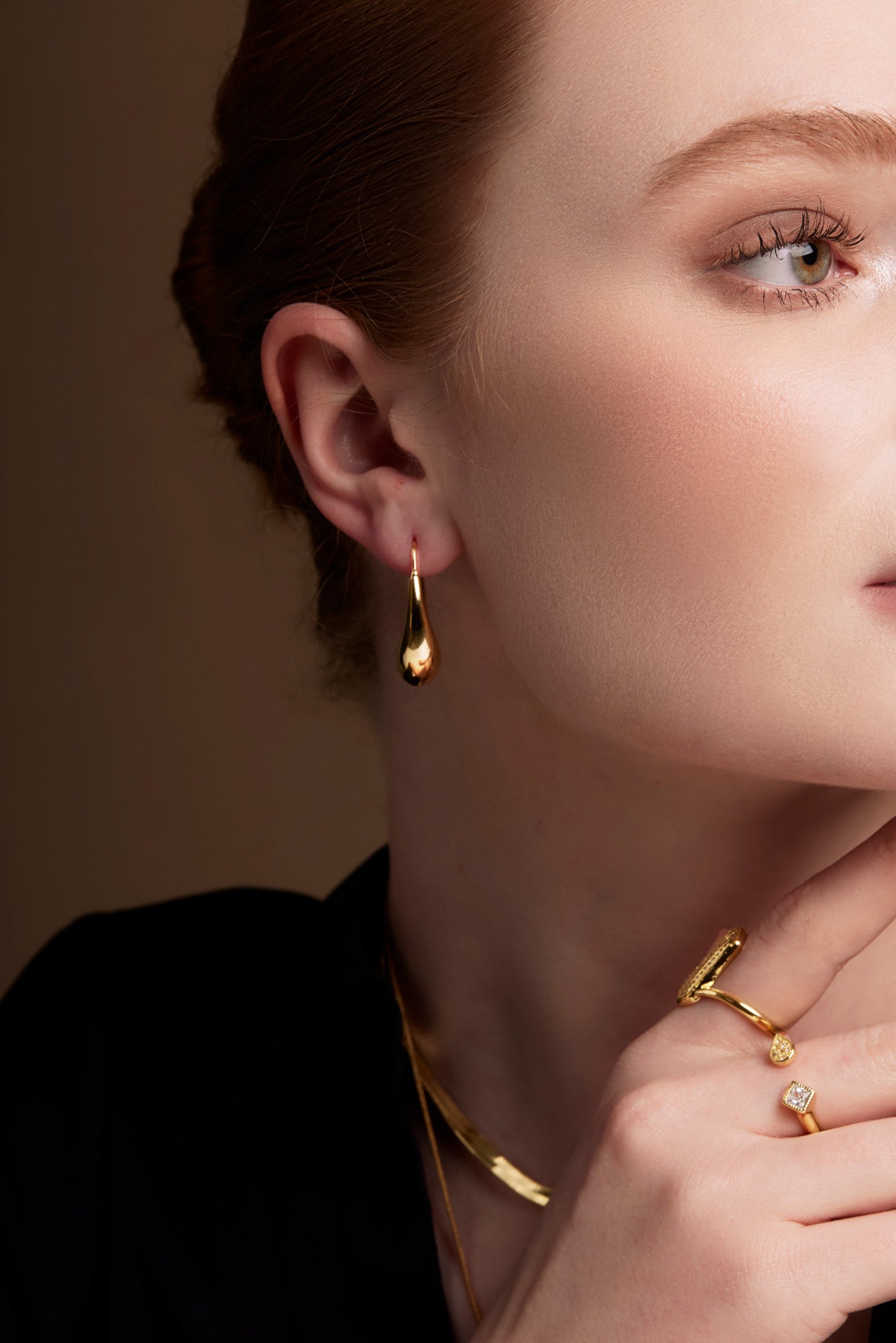 Sculpted Droplet Threader Earring