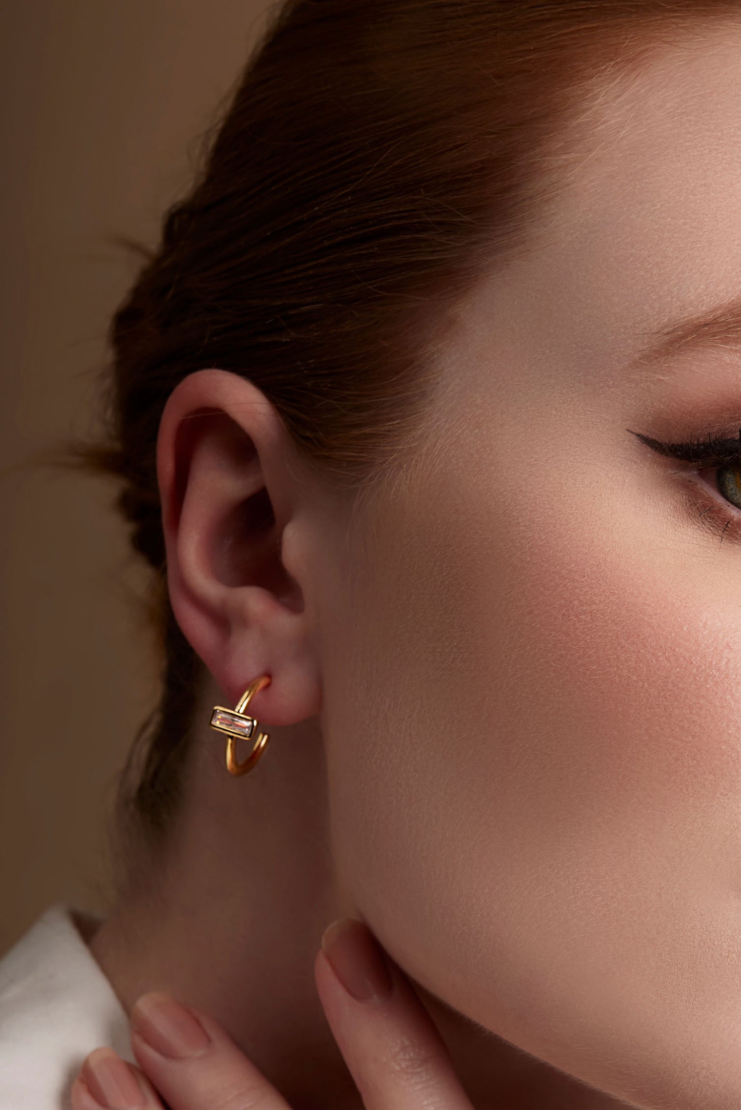 Small One Crystal Hoop Earring