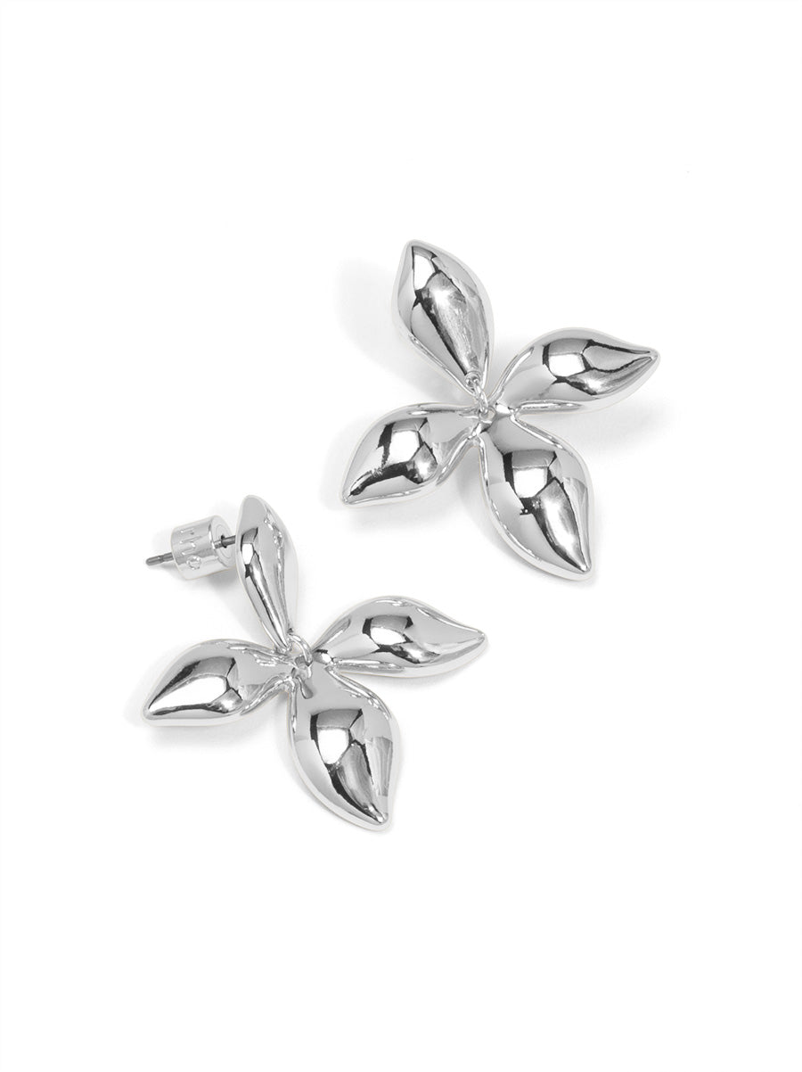 Puffed Petal Stud Earring