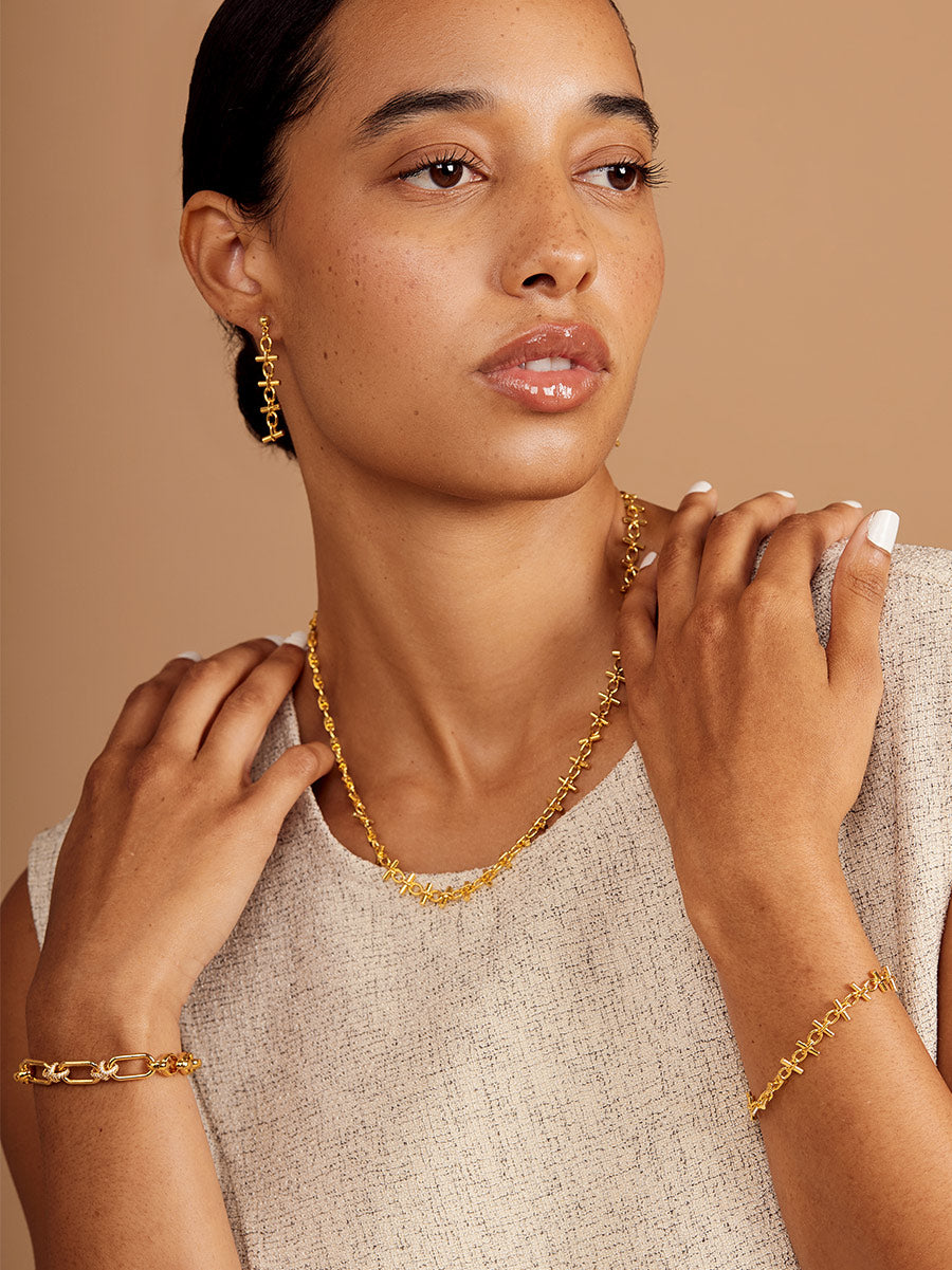 Bar Link Magnet Necklace