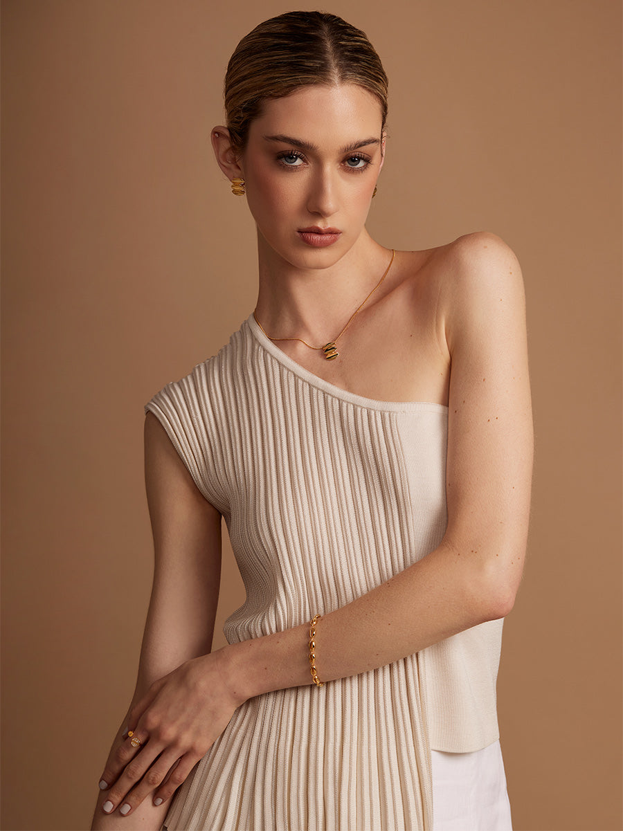 Stacked Ripple Pendant Necklace