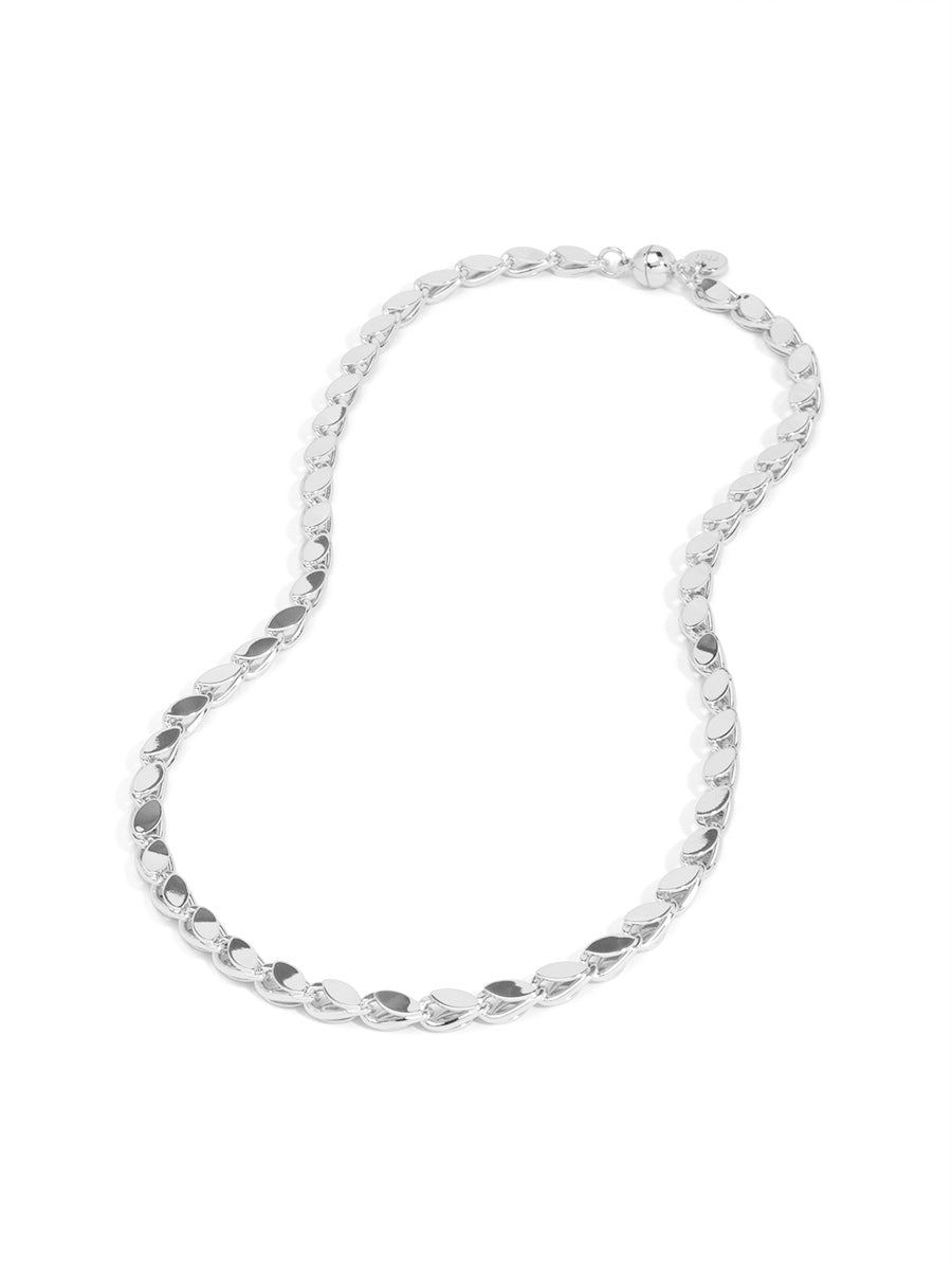 Leaf Link Magnet Necklace